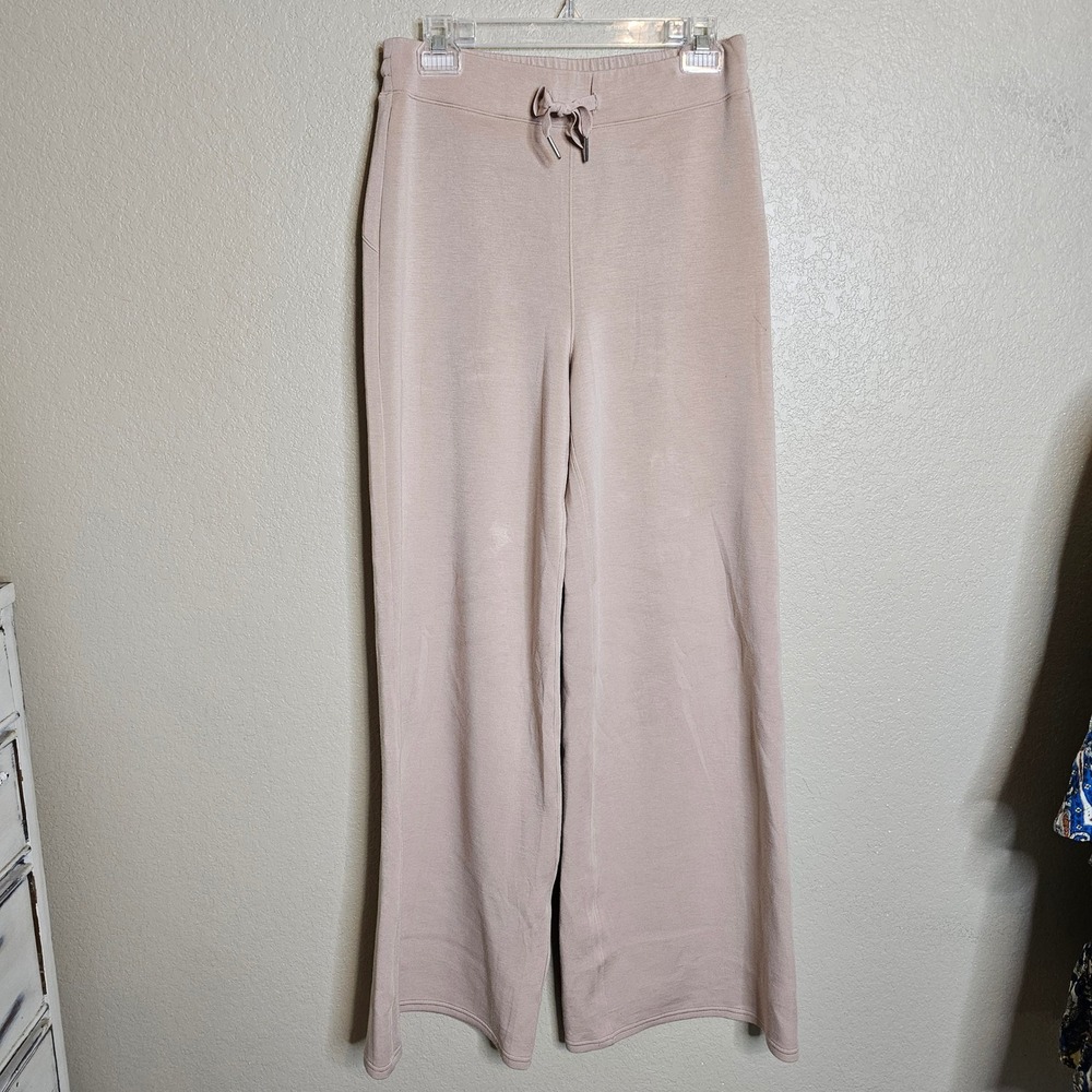 Spanx AirEssentials Wide Leg Pants Lunar Tan Beige Size Medium Tall - Picture 2 of 11